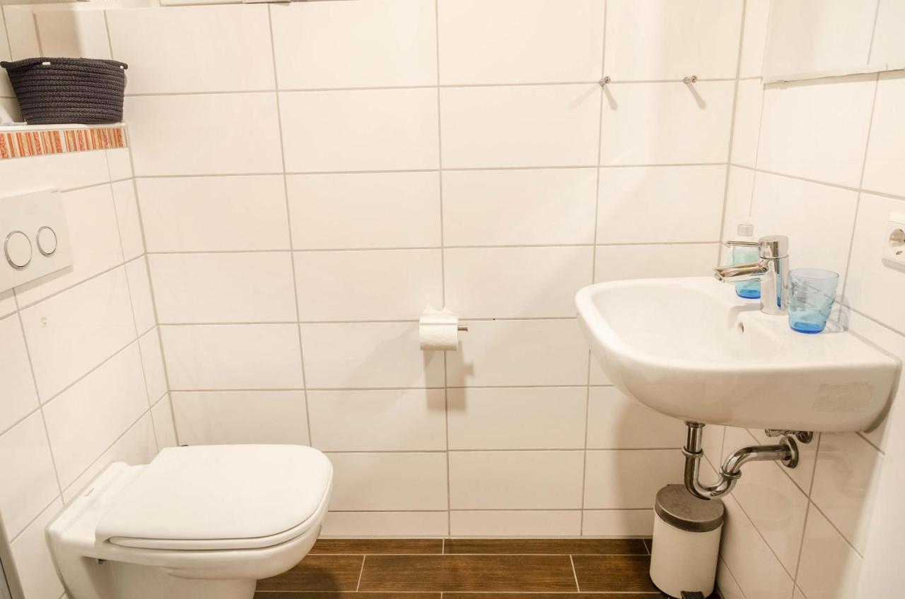 Ferienwohnung Untergeschoss อูเบอร์ลิงเงน ภายนอก รูปภาพ